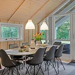 Kaare - 34-2km From The Sea By Interhome Toftlund